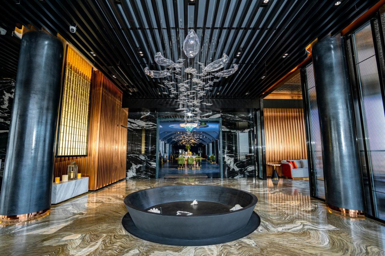 Ocean Hotel Phnom Penh Exteriör bild
